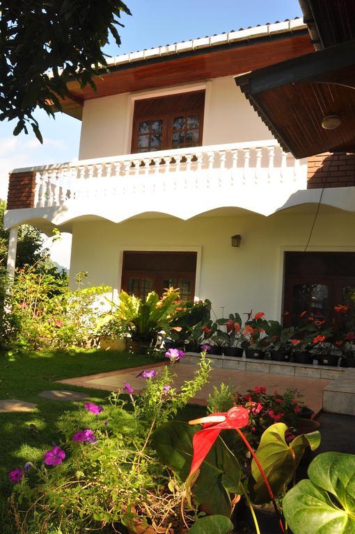 Kandy View Villa Экстерьер фото